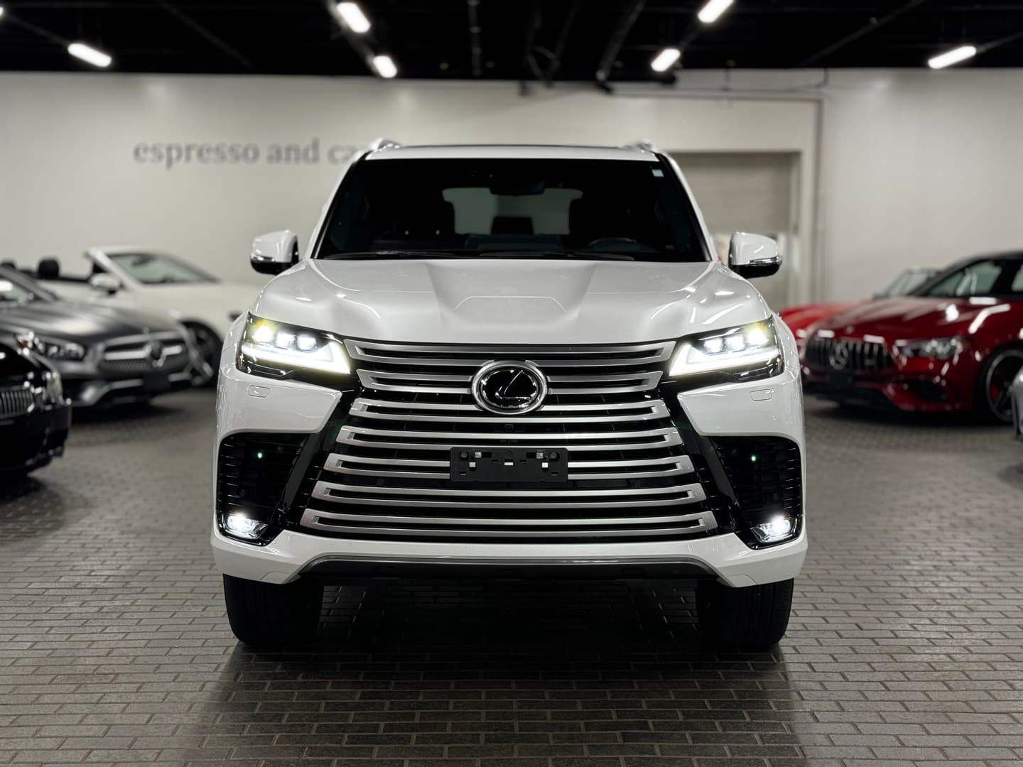 2022 Lexus LX 600 Premium