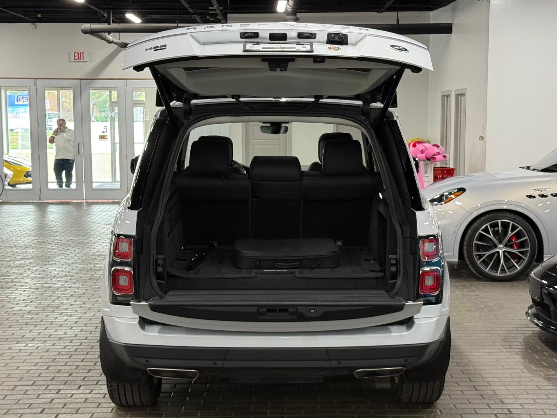 2020 Land Rover Range Rover P400e PHEV HSE