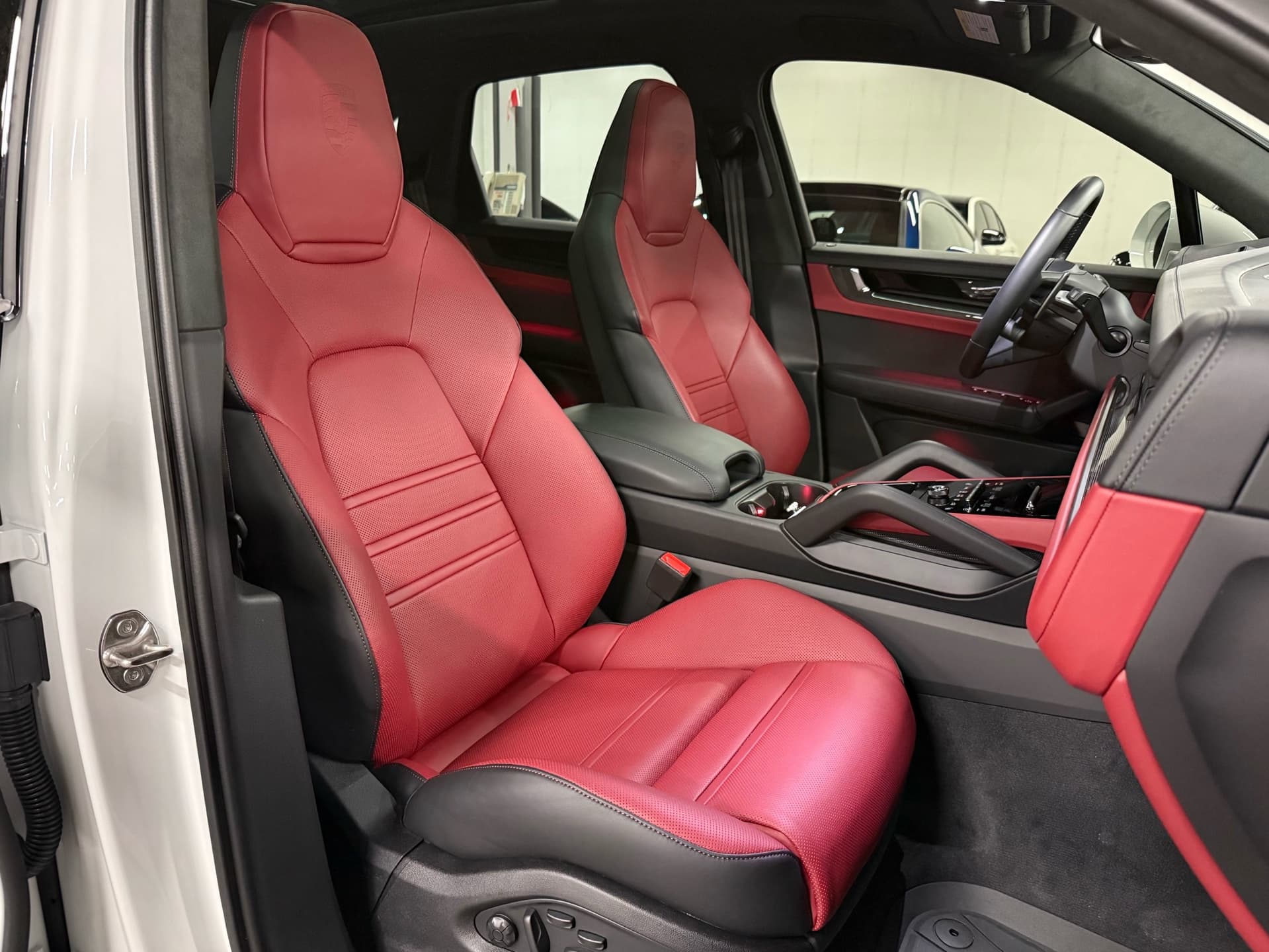 2026 Porsche Cayenne GTS AWD