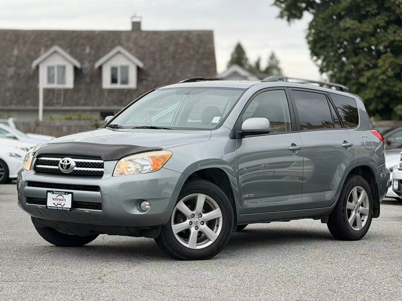 2006 Toyota RAV4 Limited. SERVICE DONE. RUNS GREAT. TOP TRIM.