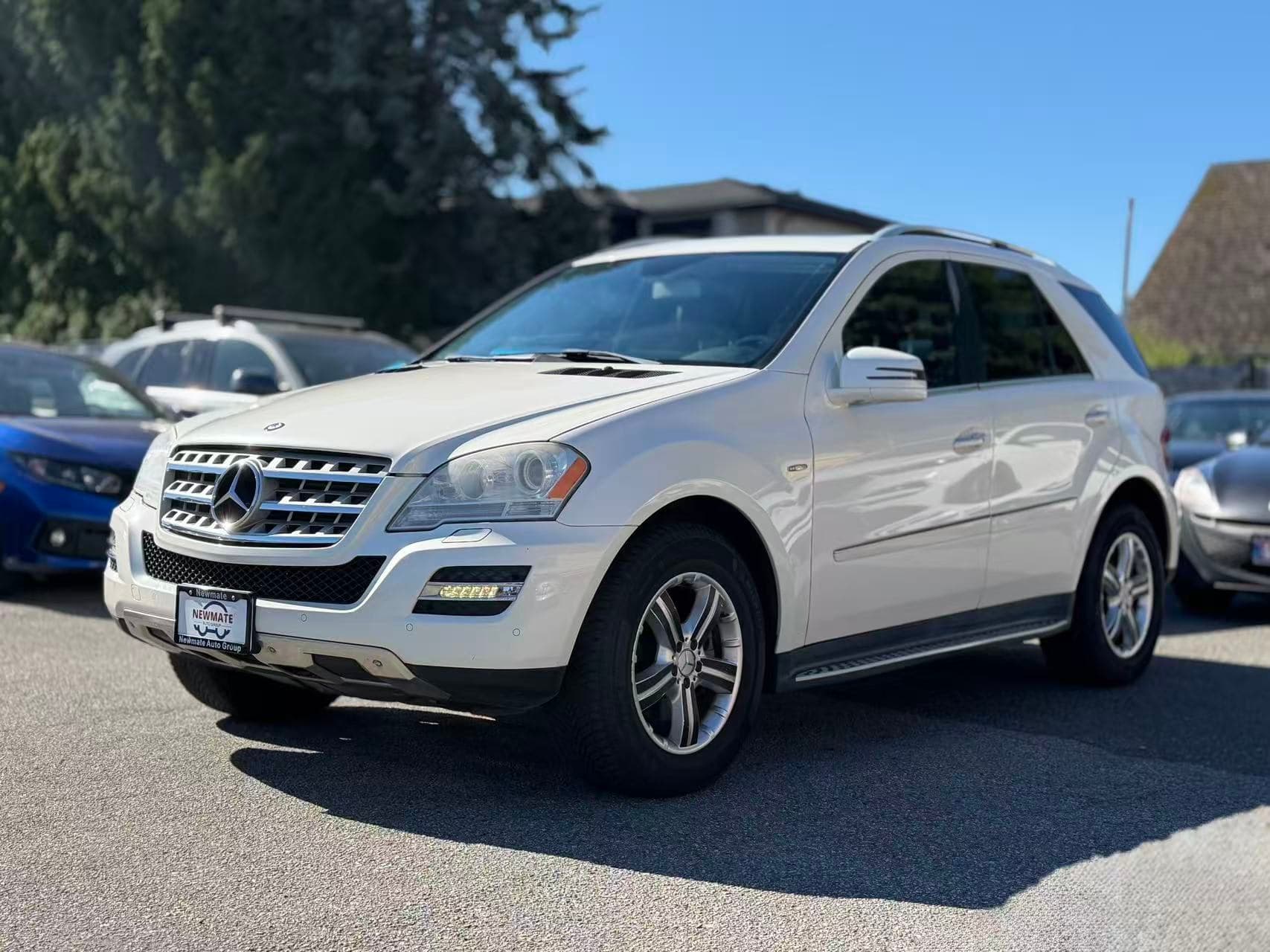 2011 Mercedes-Benz M-Class ML 350 BlueTEC 4MATIC. LOCAL BC VEHICLE.