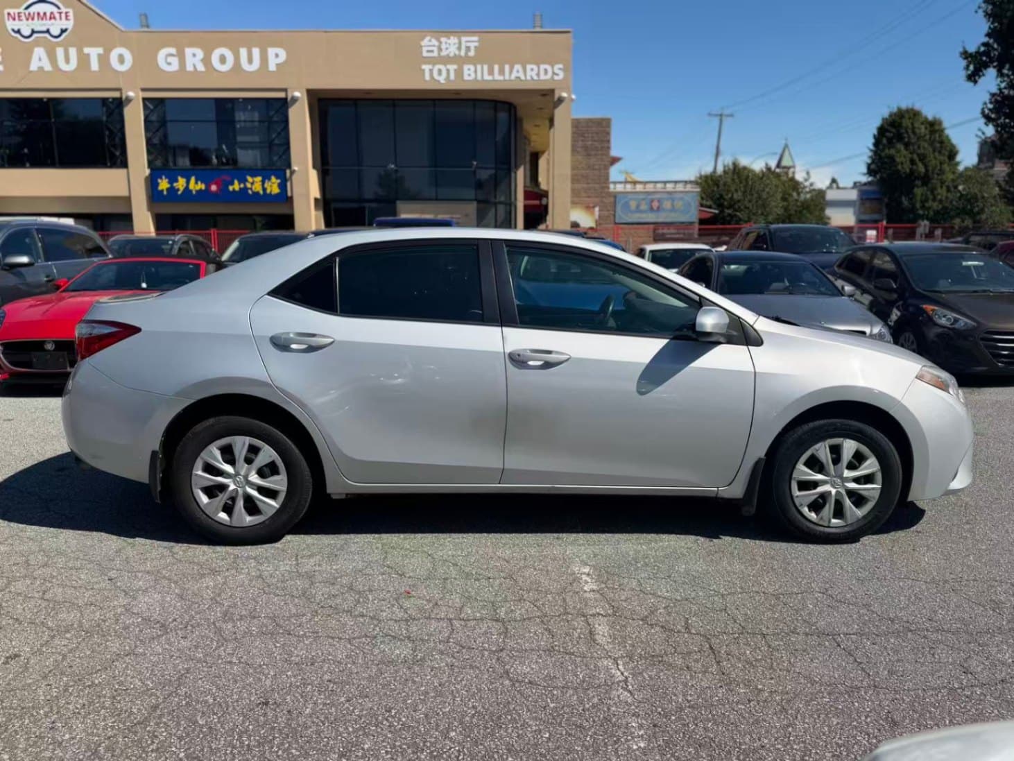 2014 Toyota Corolla CE. NO ACCIDENT. RUNS GREAT.