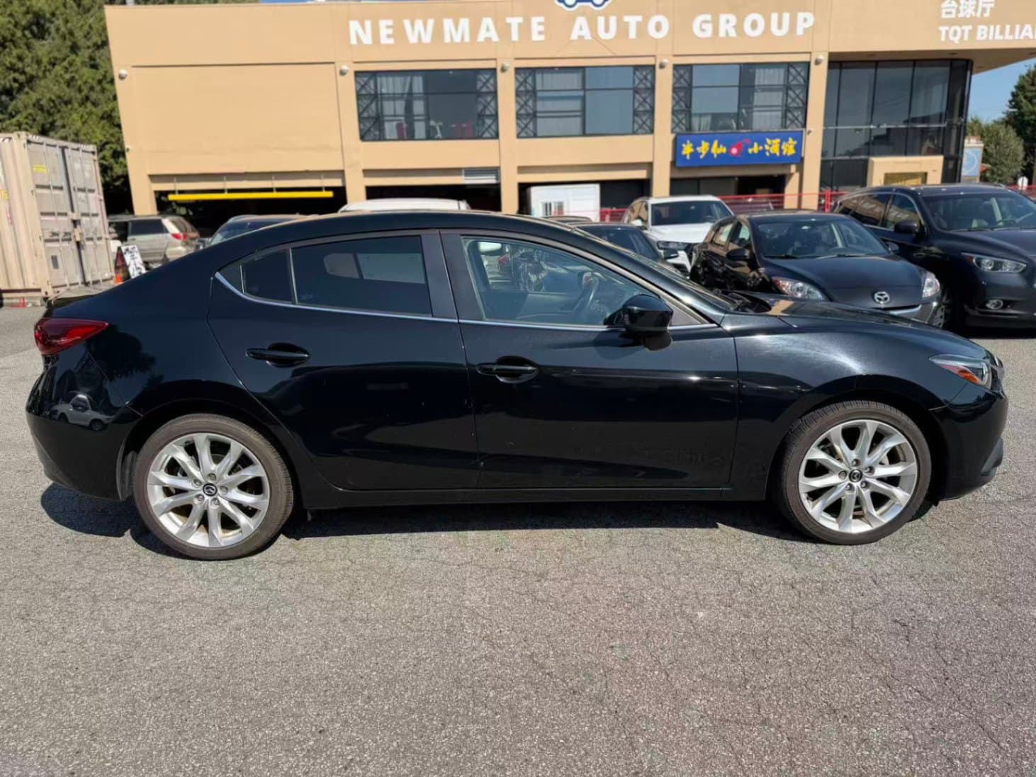 2015 Mazda Mazda3 GT. LOCAL BC VEHICLE. ONE OWNER. LOW KILOMETRES. TOP TRIM FULLY OPTIONED.
