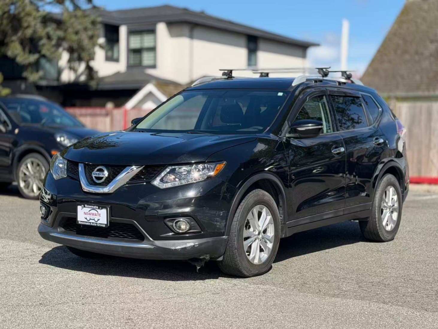 2015 Nissan Rogue SV. LOCAL BC VEHICLE.