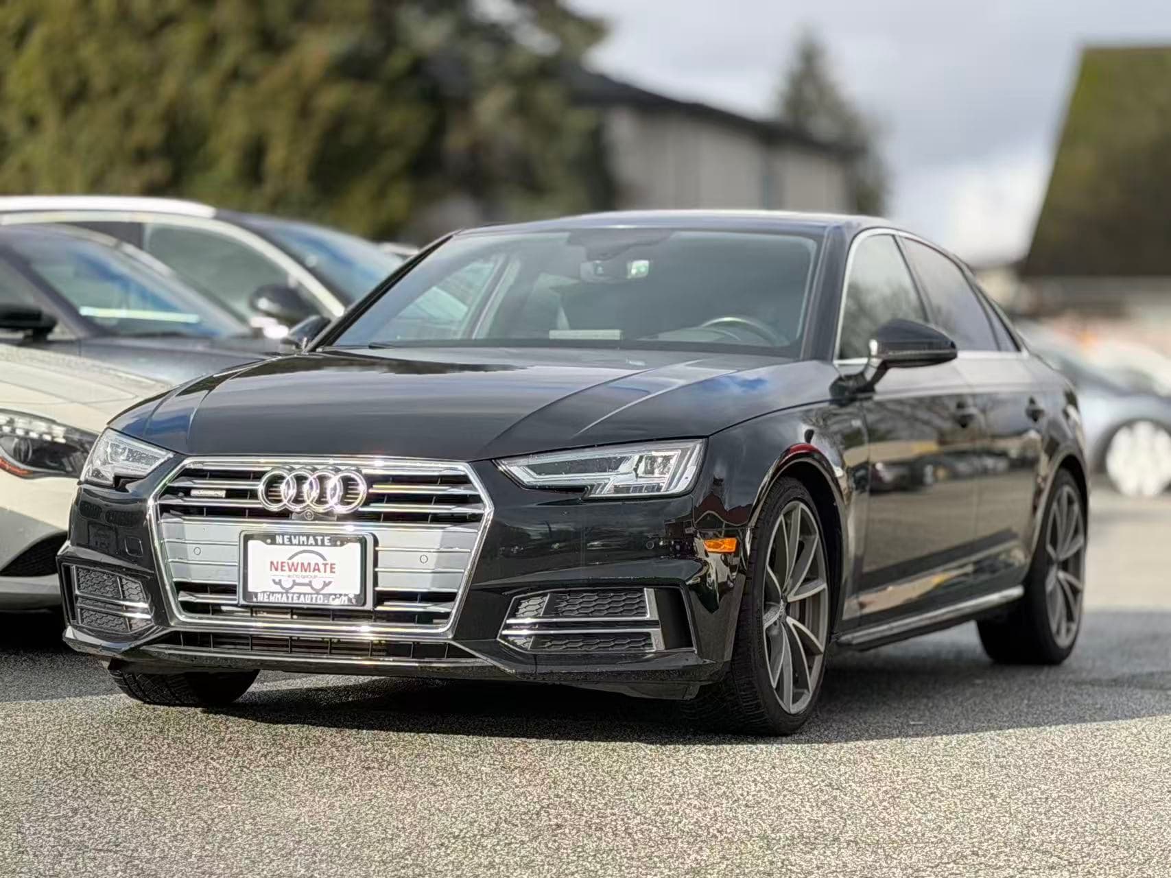 2017 Audi A4 quattro Technik s-line. LOCAL BC VEHICLE. FULL SERVICE RECORD. LOW ON MILEAGE.