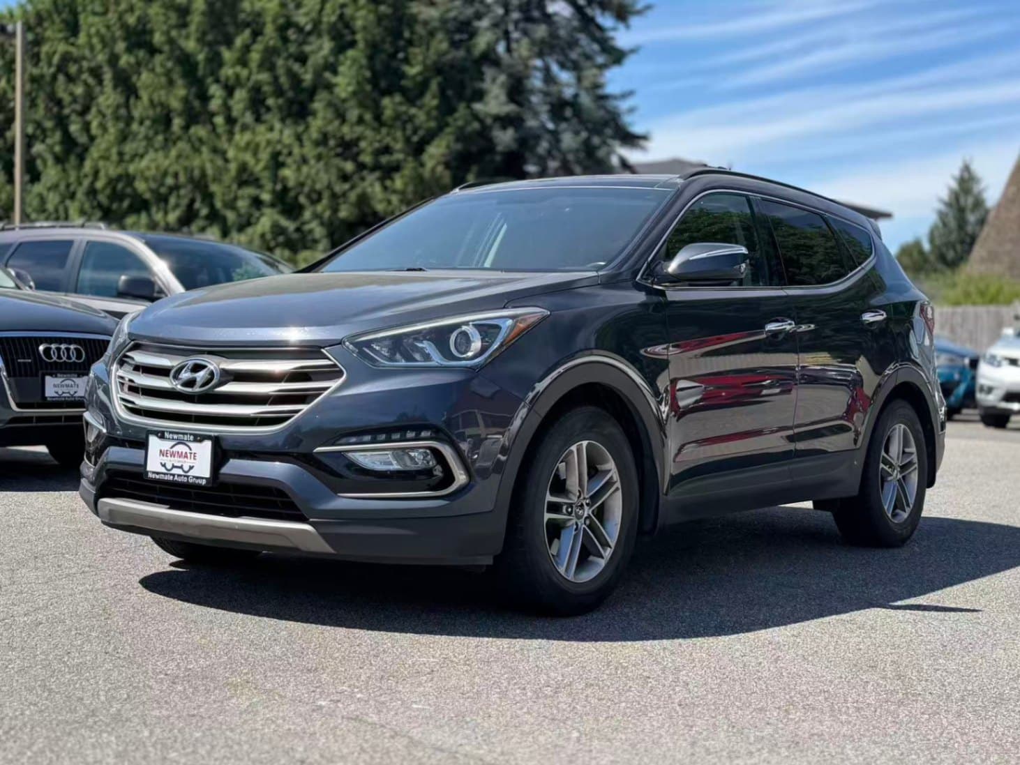 2017 Hyundai Santa Fe Sport 2.4L Luxury. LOCAL BC VEHICLE. NO ACCIDENT.