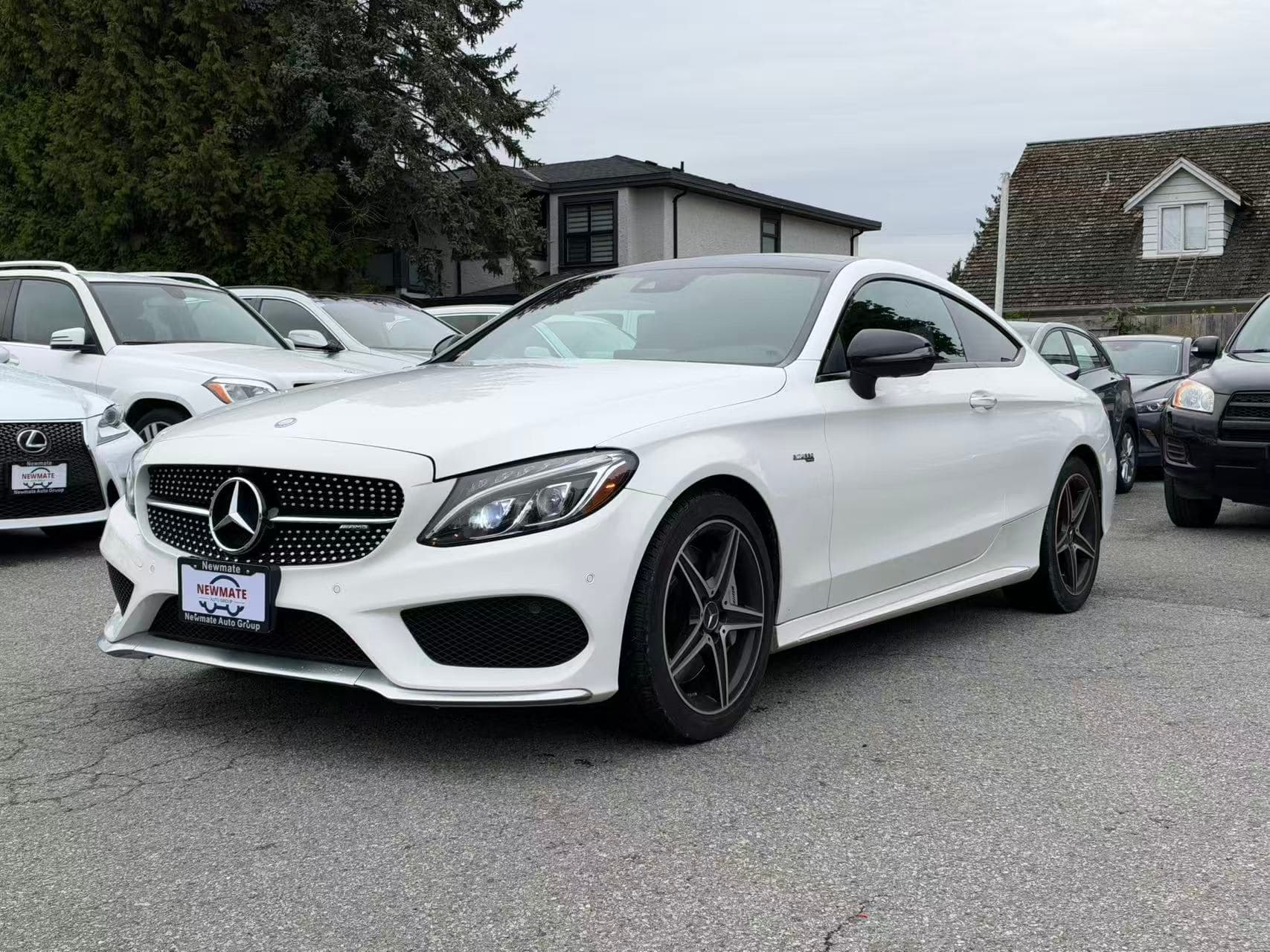 2017 Mercedes-Benz C-Class AMG C 43 4MATIC. LOCAL BC VEHICLE. FULL SERVICE RECORD.