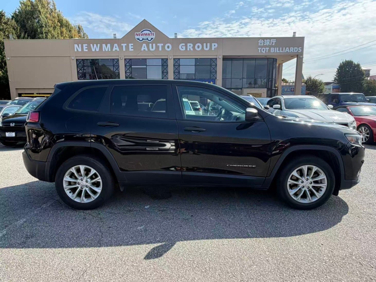 2021 Jeep Cherokee Sport. LOCAL BC VEHICLE. NO ACCIDENT.