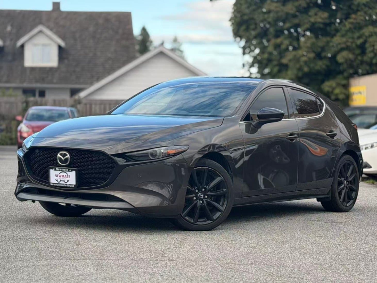 2021 Mazda Mazda3 Sport GT w/Turbo. LOCAL BC VEHICLE. LOW KILOMETRES. TOP TRIM FULLY OPTIONED.