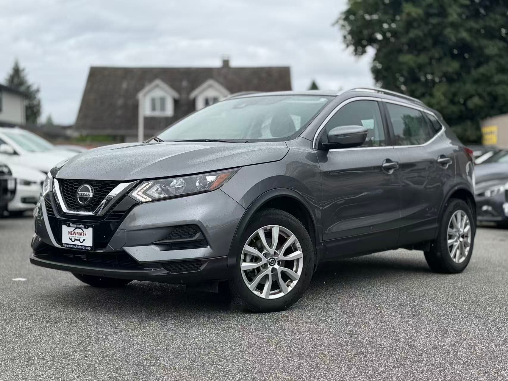 2021 Nissan Qashqai SV. LOCAL BC VEHICLE. ALL-WHEEL DRIVE TRIM.