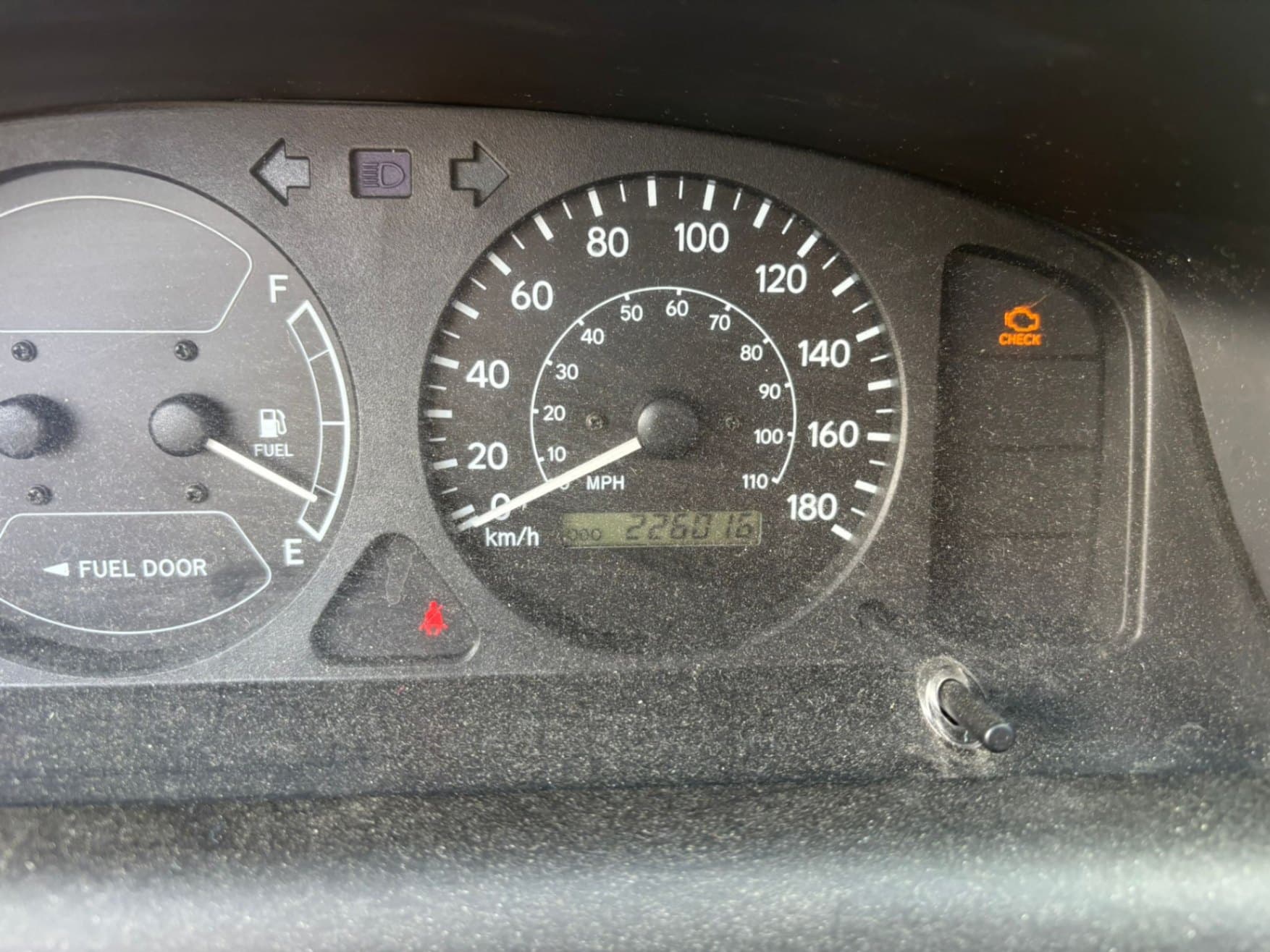 2000 Toyota Corolla 4dr Sdn VE Auto