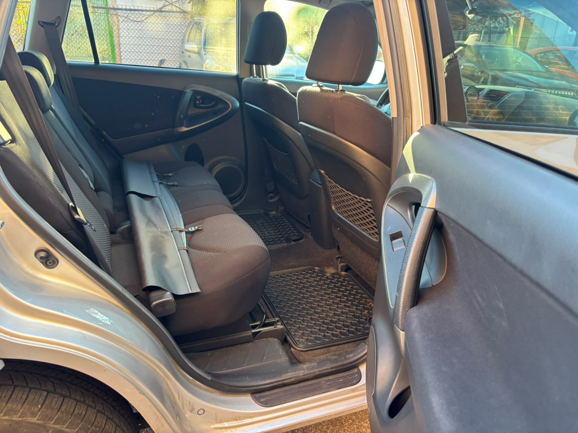 2010 Toyota RAV4 2WD 4dr I4 Sport