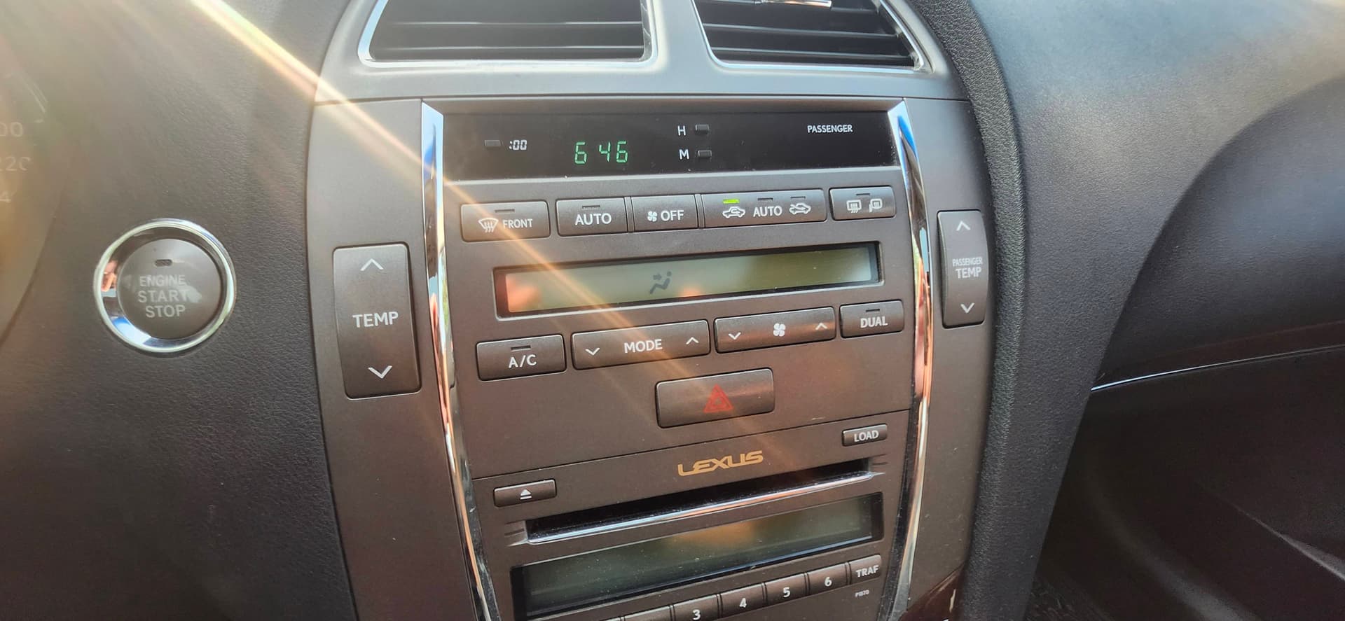 2011 Lexus ES 350 4dr Sdn