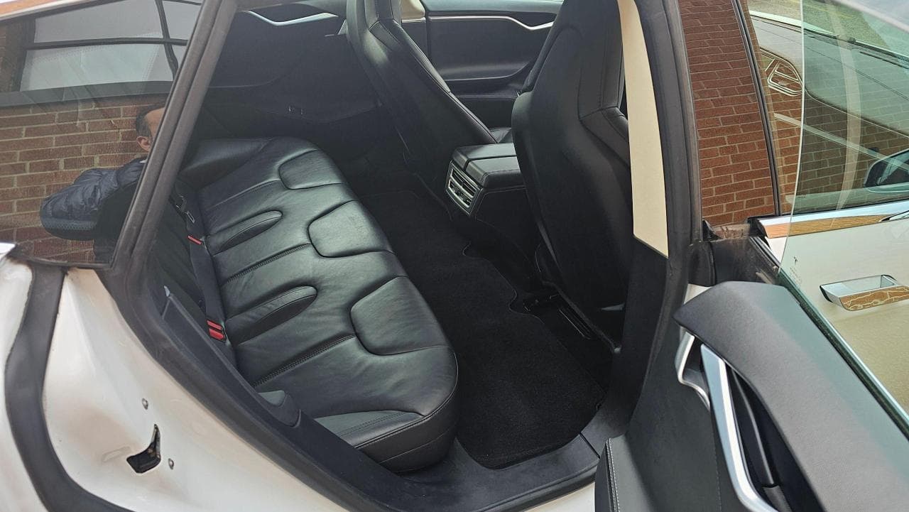2014 Tesla Model S 85