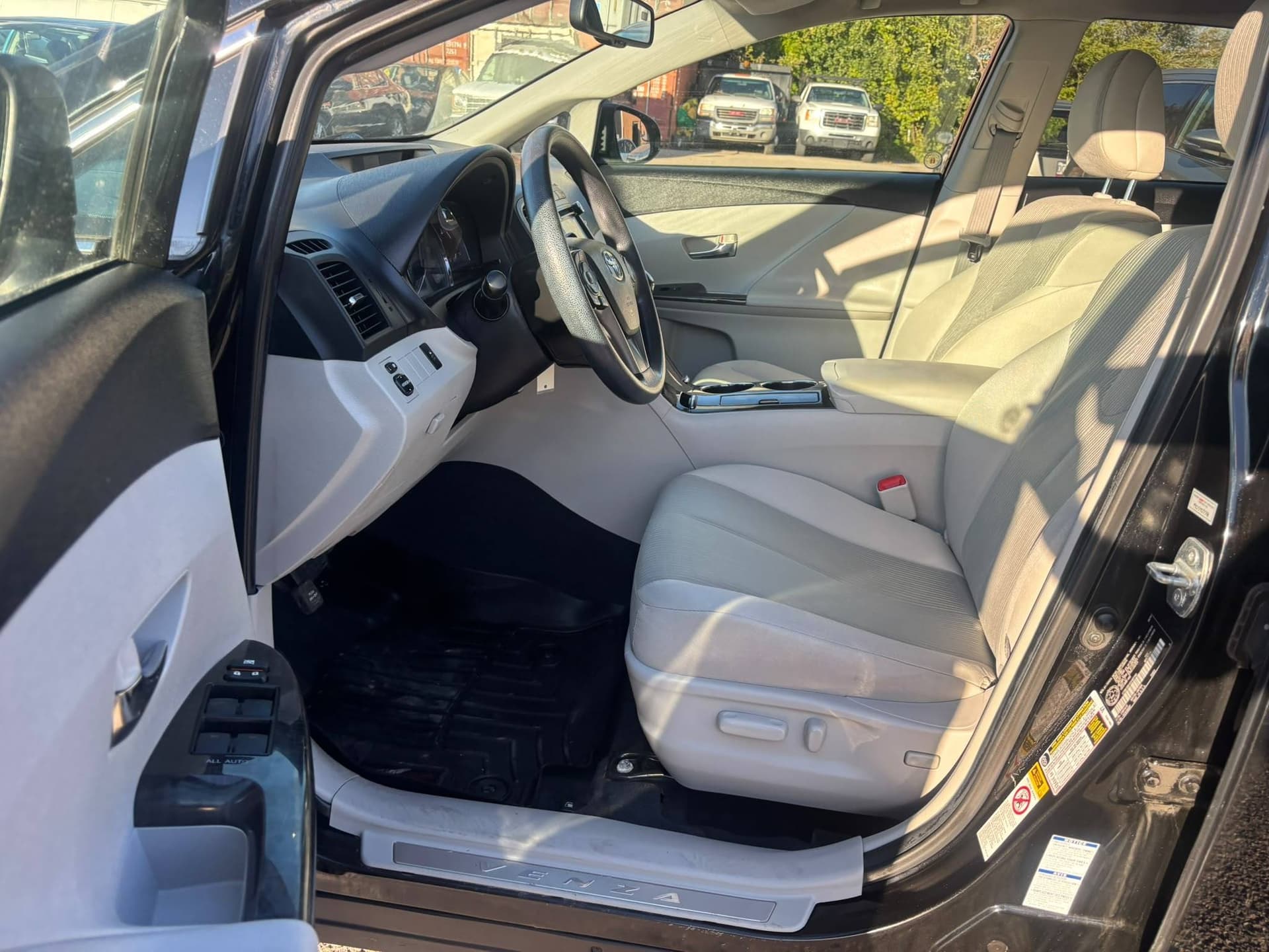 2014 Toyota Venza 4dr Wgn V6 AWD