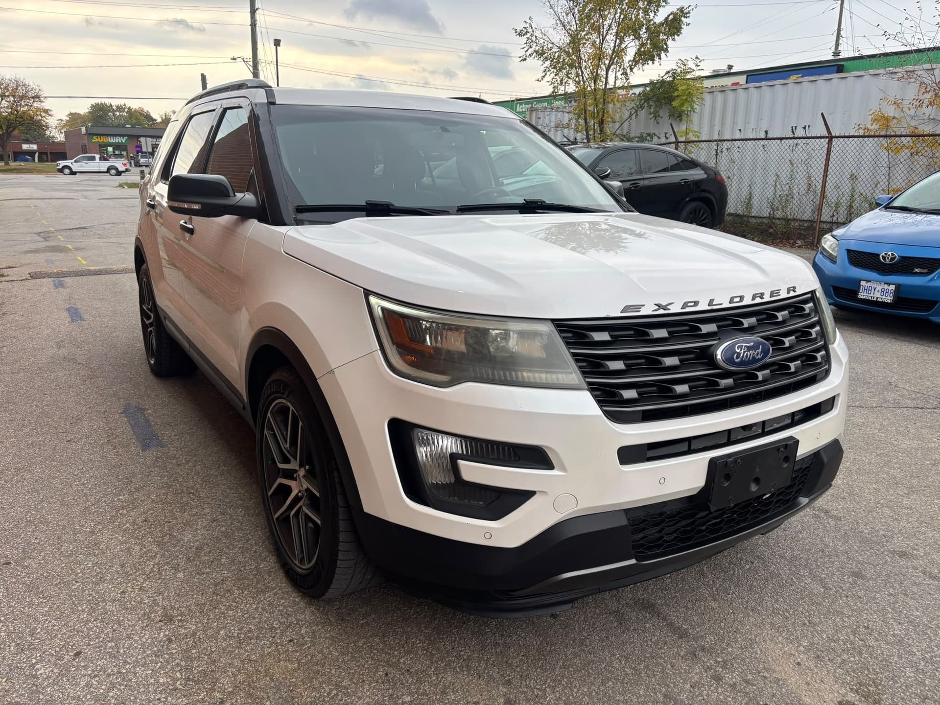 2016 Ford Explorer 4WD 4dr Sport full loaded