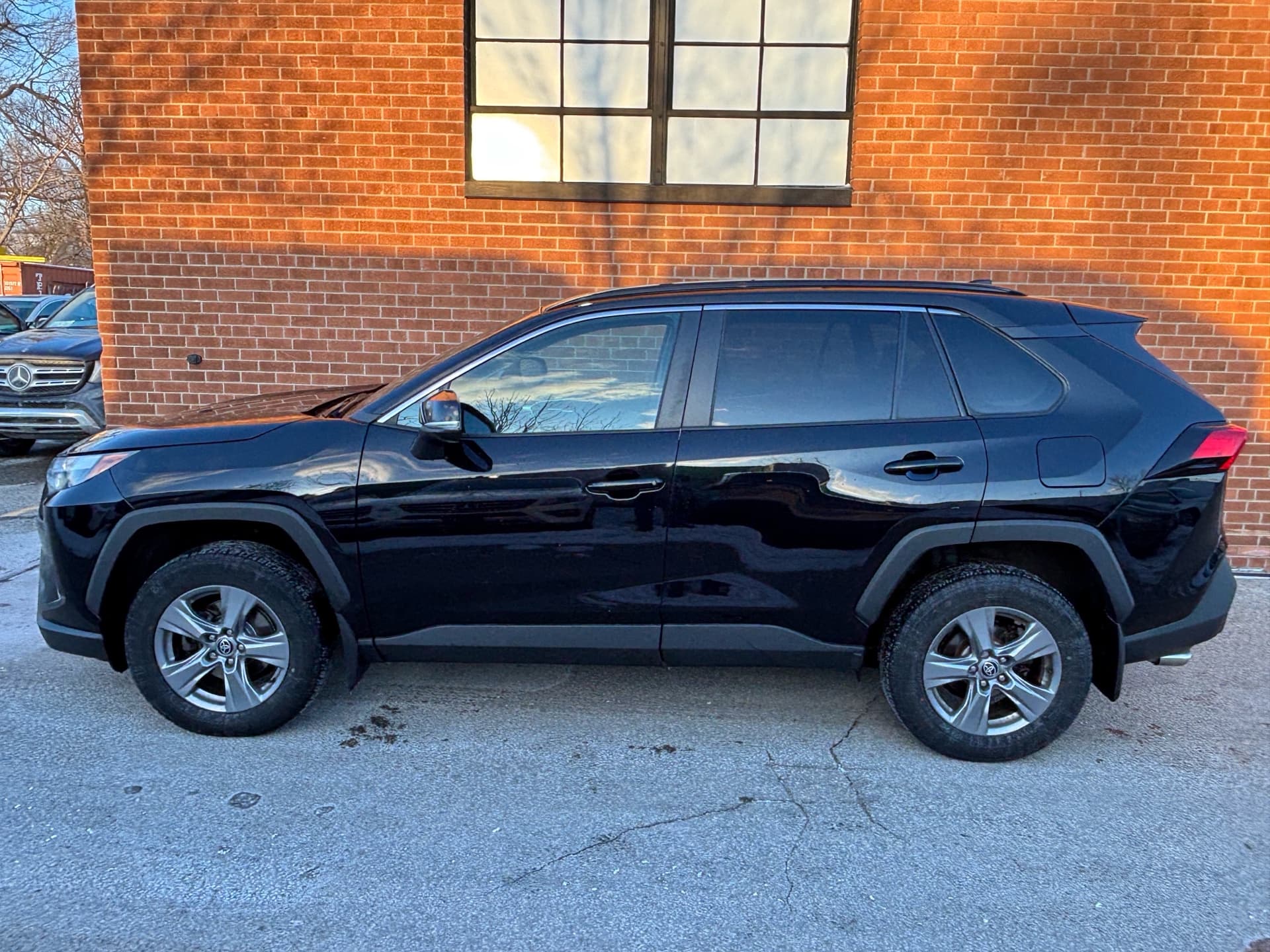 2022 Toyota RAV4 XLE AWD