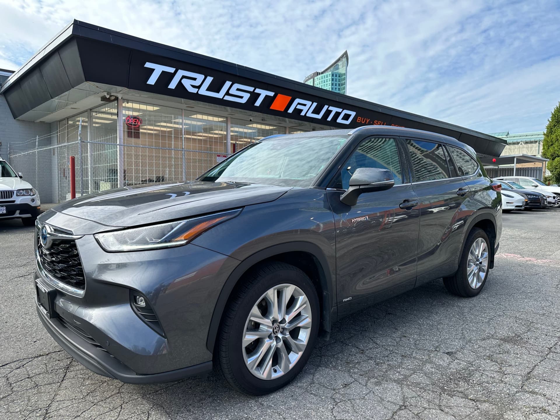 2020 Toyota Highlander Hybrid Limited AWD