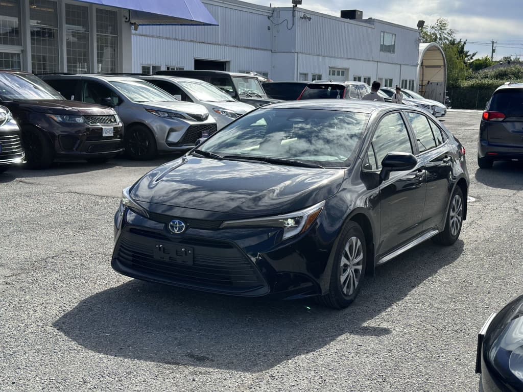 2024 Toyota Corolla LE 4dr Front Wheel Drive Sedan CVT