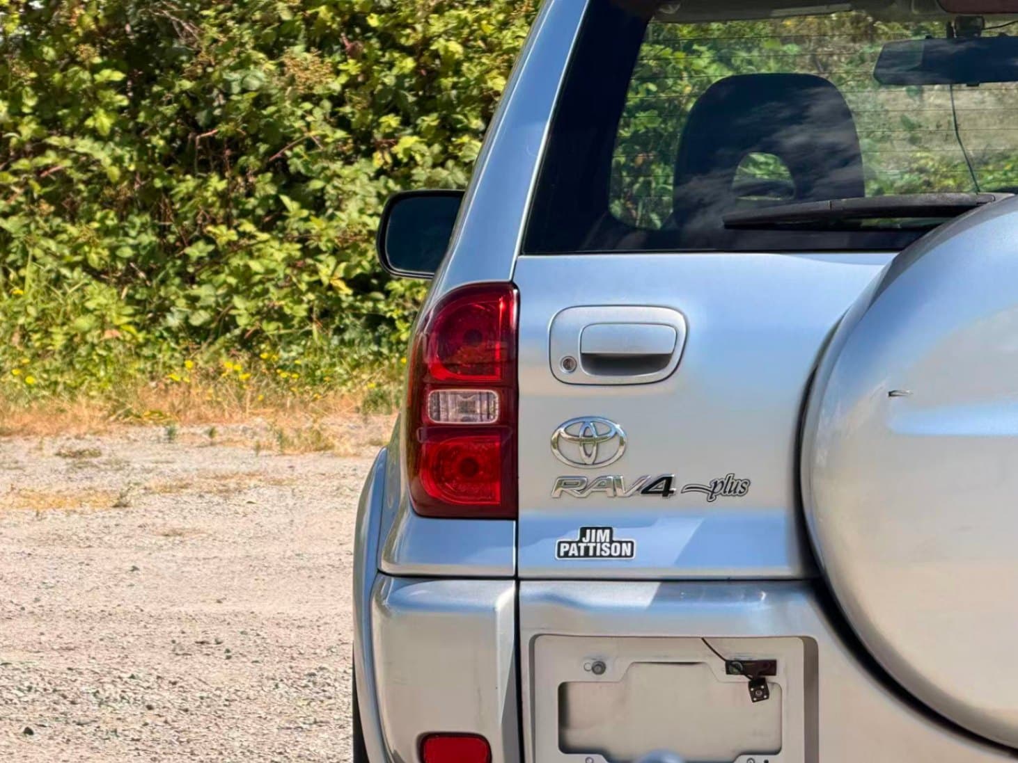 2004 Toyota RAV4 4WD/ CLEAN TITLE/ BC LOCAL/ LOW KM