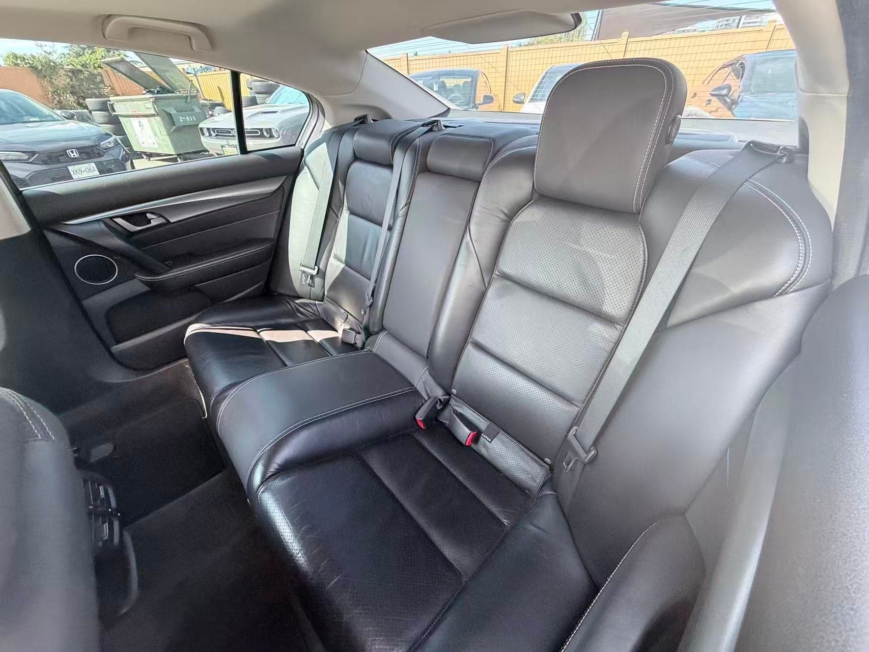 2011 Acura TL Auto SH-AWD w/Tech Pkg/ NO ACCIDENT/ BC LOCAL