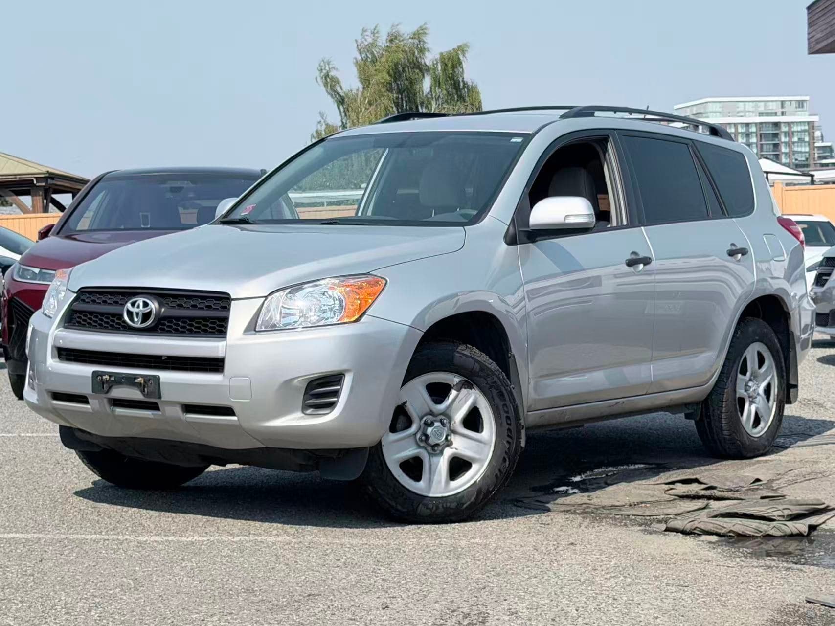 2011 Toyota RAV4 4WD/ CLEAN TITLE/ NAVIGATION SYSTEM/ BC LOCAL