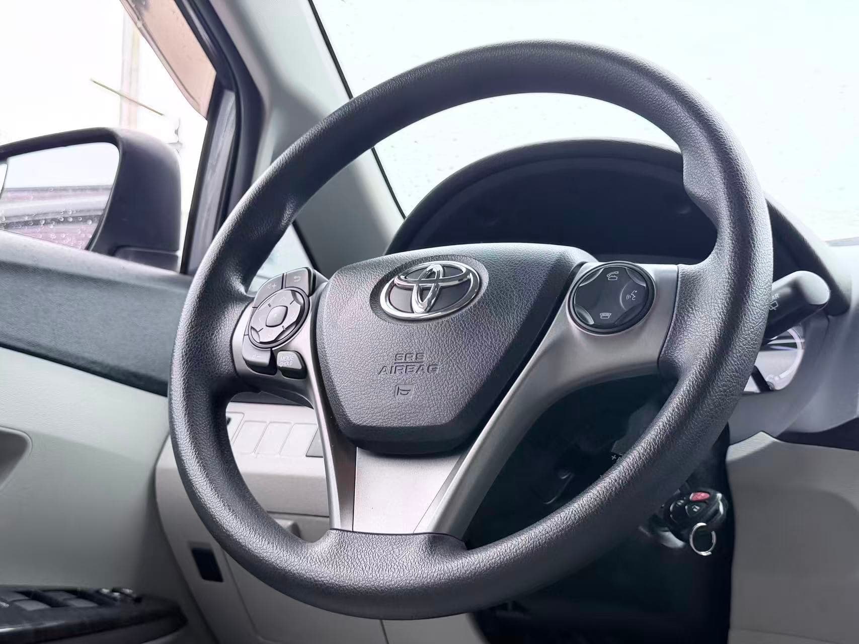 2013 Toyota Venza V6 AWD/ NO ACCIDENT/ BC LOCAL