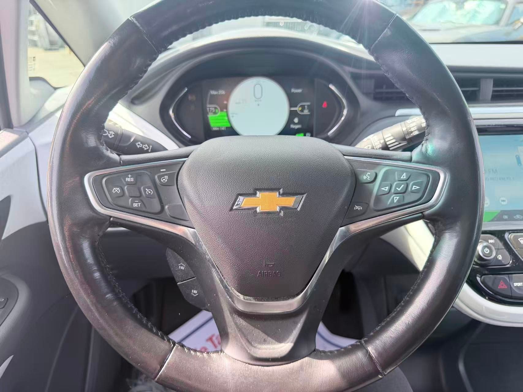 2017 Chevrolet Bolt EV LT/ CLEAN TITLE/ BC LOCAL