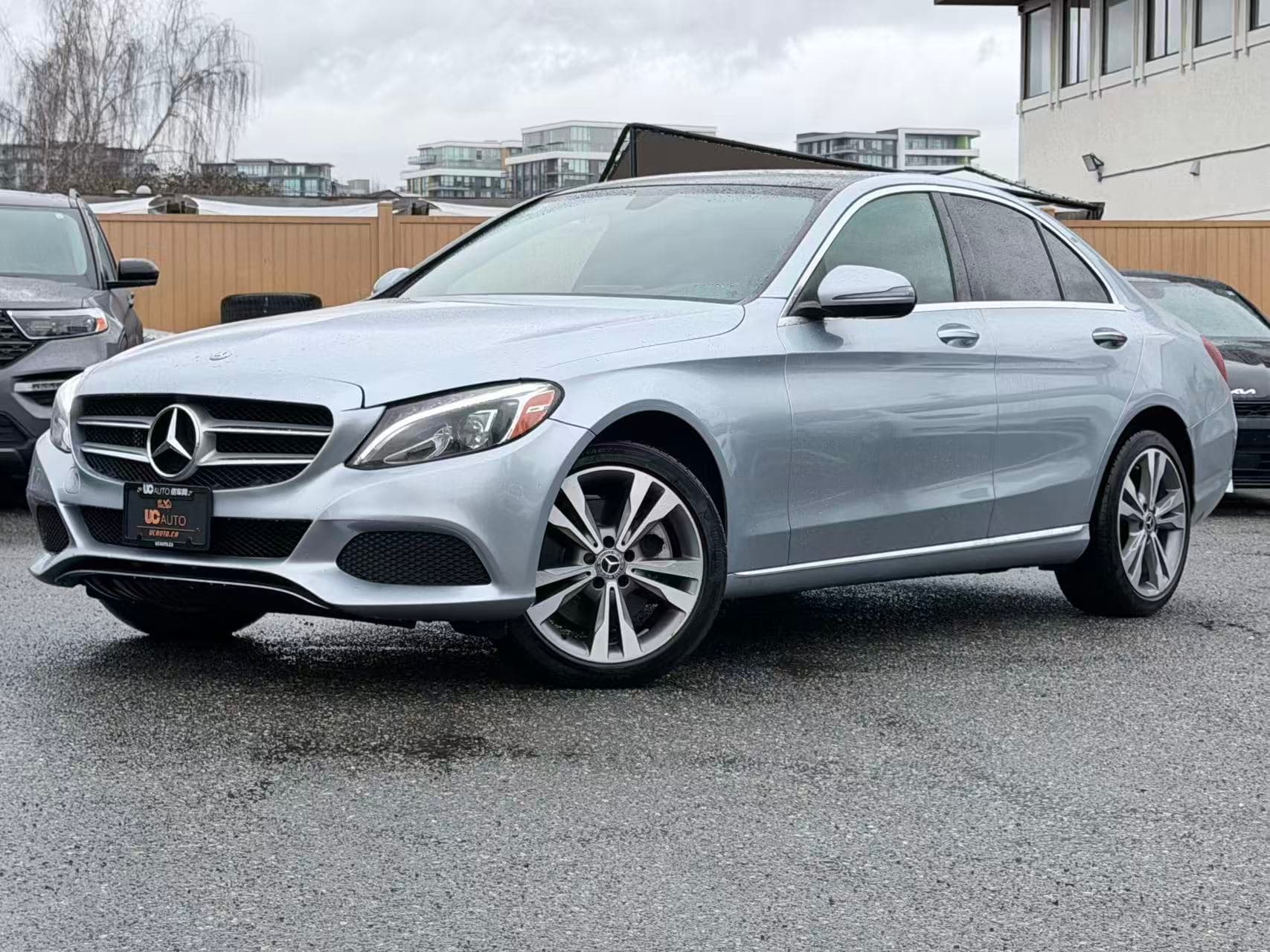 2018 Mercedes-Benz C-Class C 300 4MATIC/ WOOD TRIM PKG/ CLEAN TITLE/ BC LOCAL