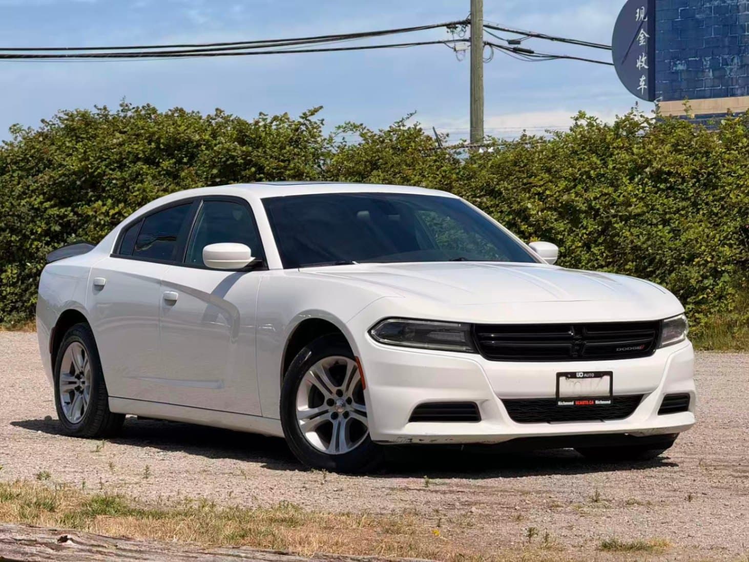 2019 Dodge Charger SXT RWD/ CLEAN TITLE/ POWER SUNROOF