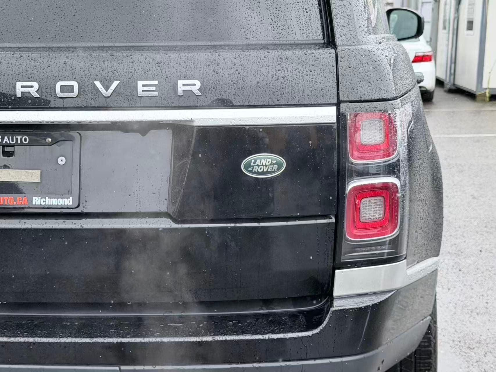 2019 Land Rover Range Rover V8 Supercharged LWB/ CLEAN TITLE/ BC LOCAL