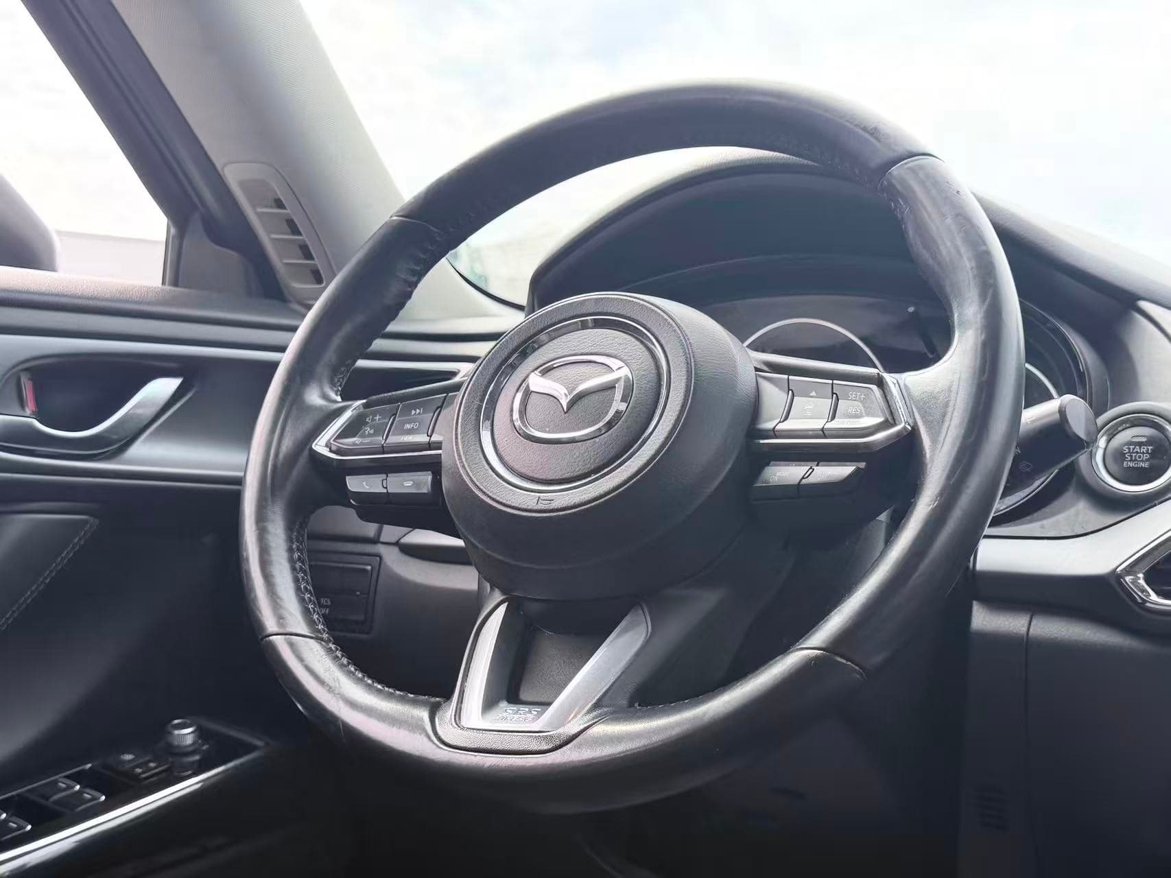 2019 Mazda CX-9 GS-L AWD/ 7 SEATER/ CLEAN TITLE/ BC LOCAL