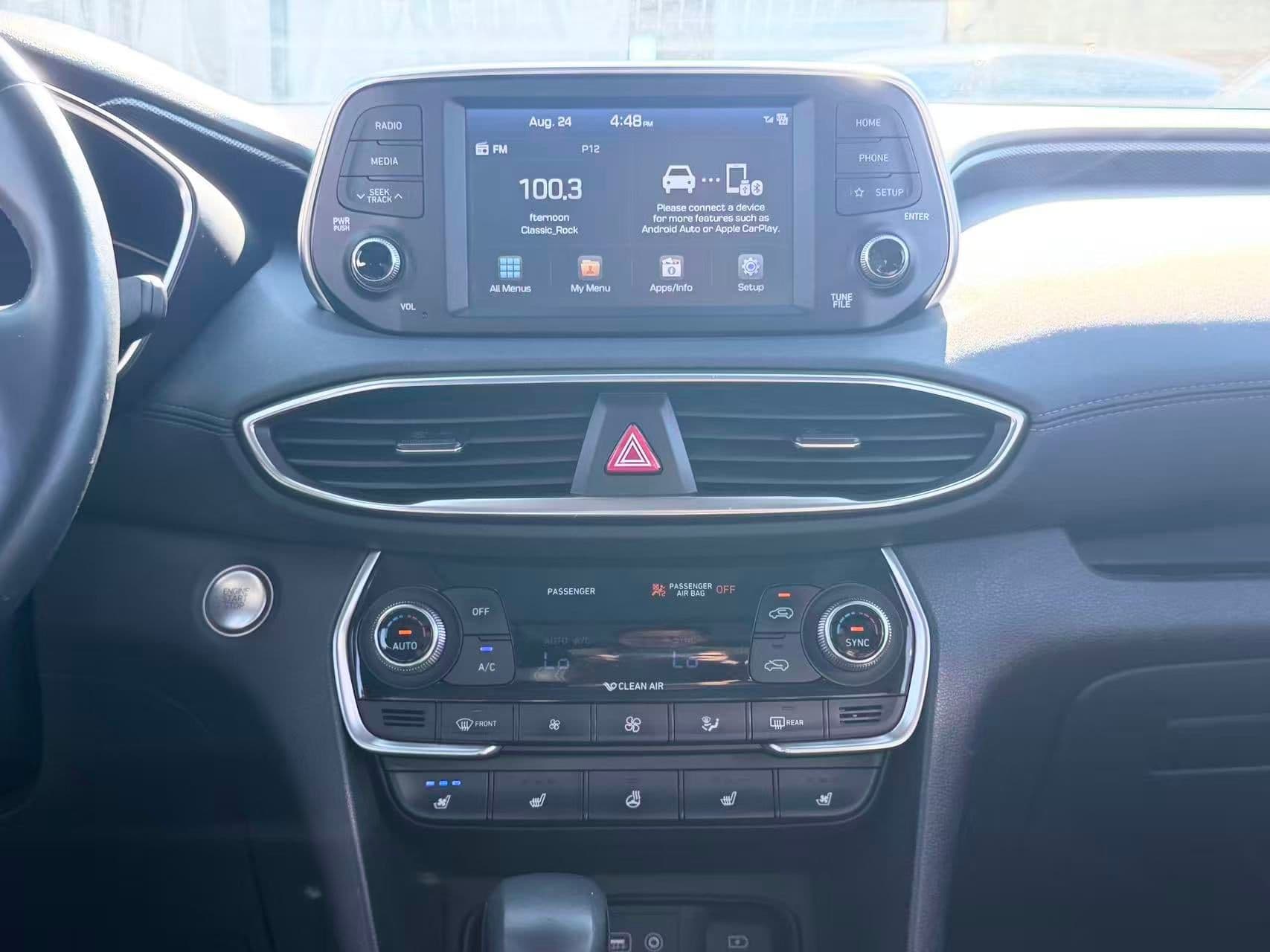 2020 Hyundai Santa Fe 2.0T Luxury AWD/ CLEAN TITLE/ BC LOCAL