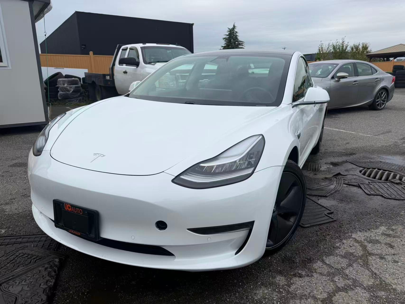 2020 Tesla Model 3 Standard Range Plus RWD BC Local