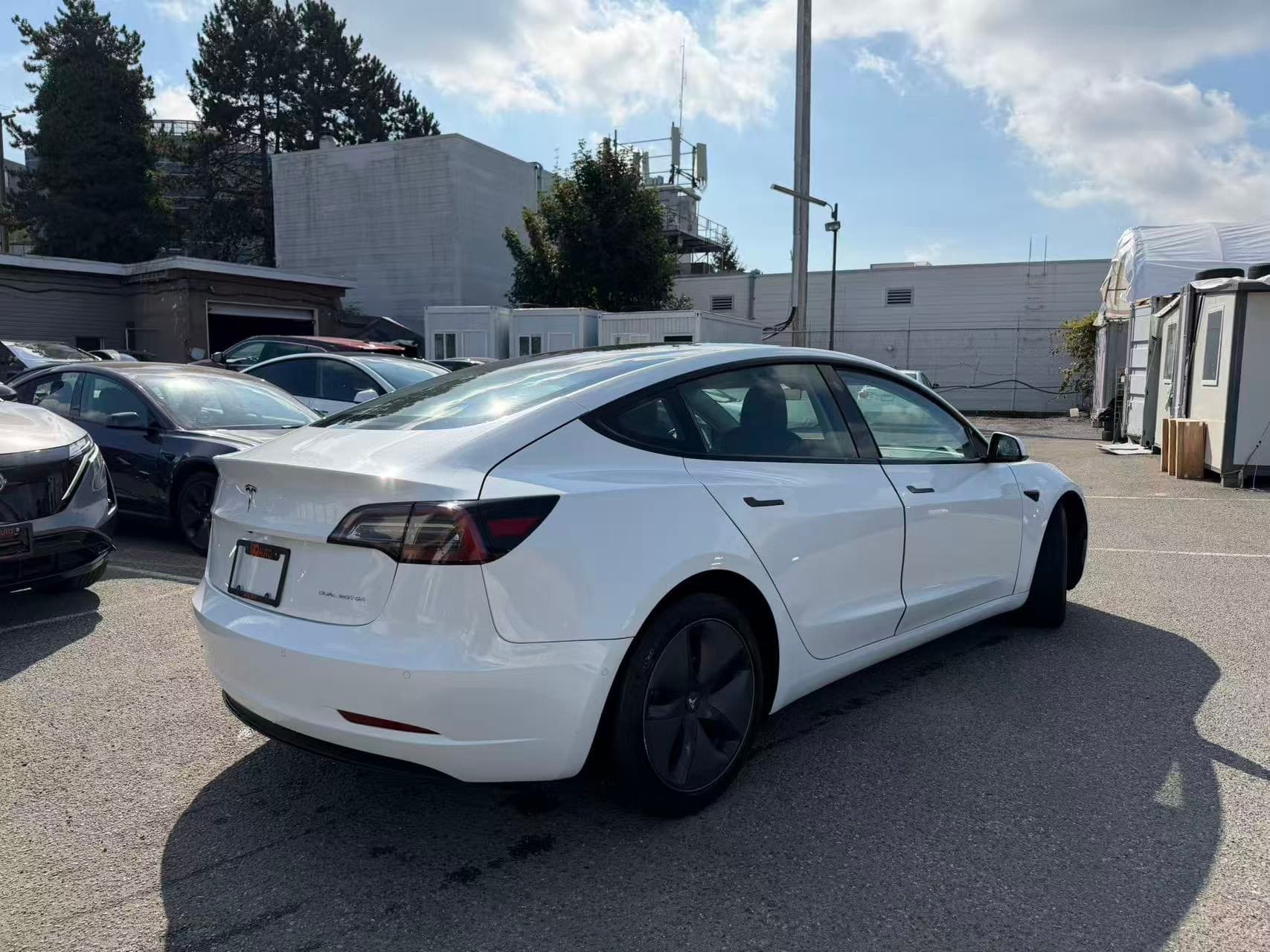 2022 Tesla Model 3 Long Range AWD *Ltd Avail*