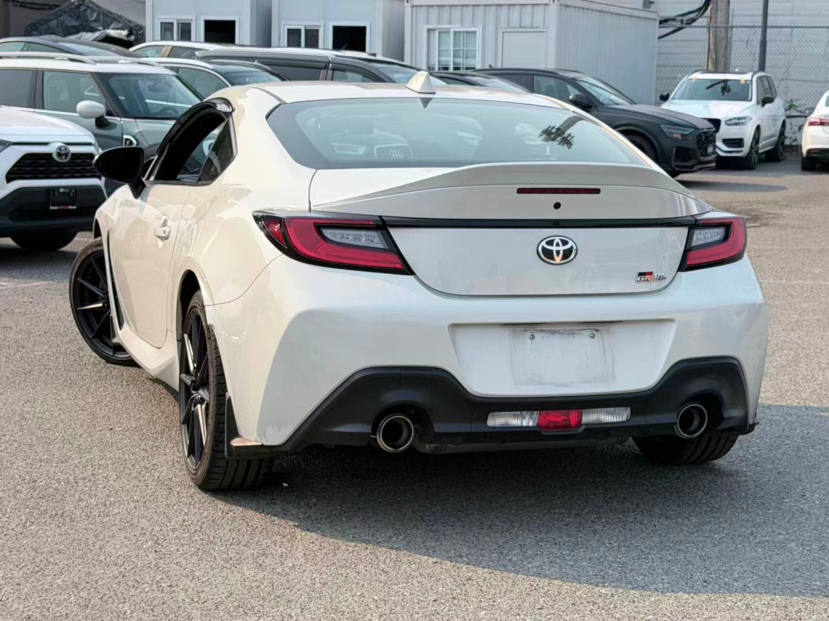 2022 Toyota GR86 Premium Manual/ CLEAN TITLE/ BC LOCAL