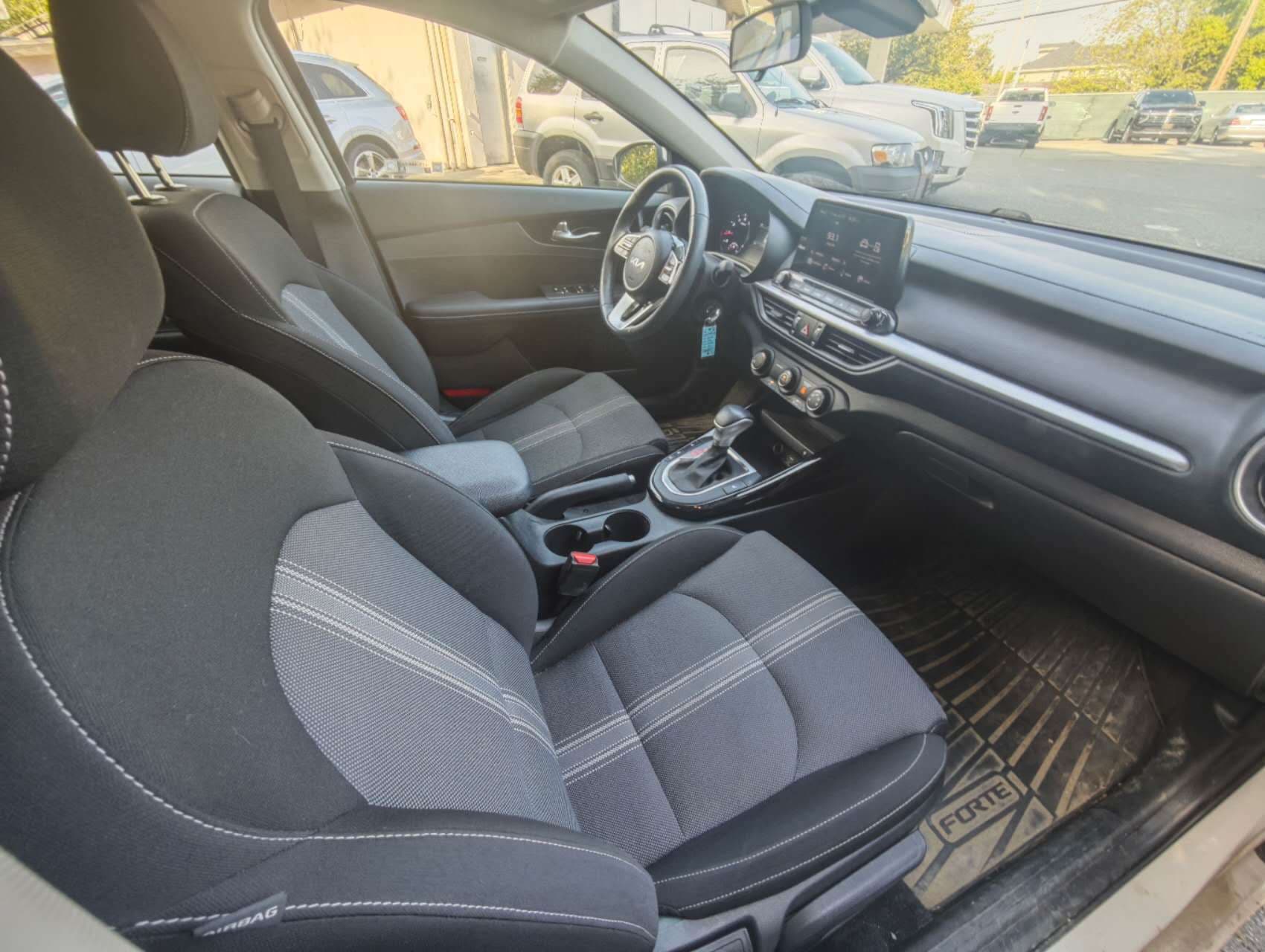 2023 Kia Forte EX IVT/ NO ACCIDENT