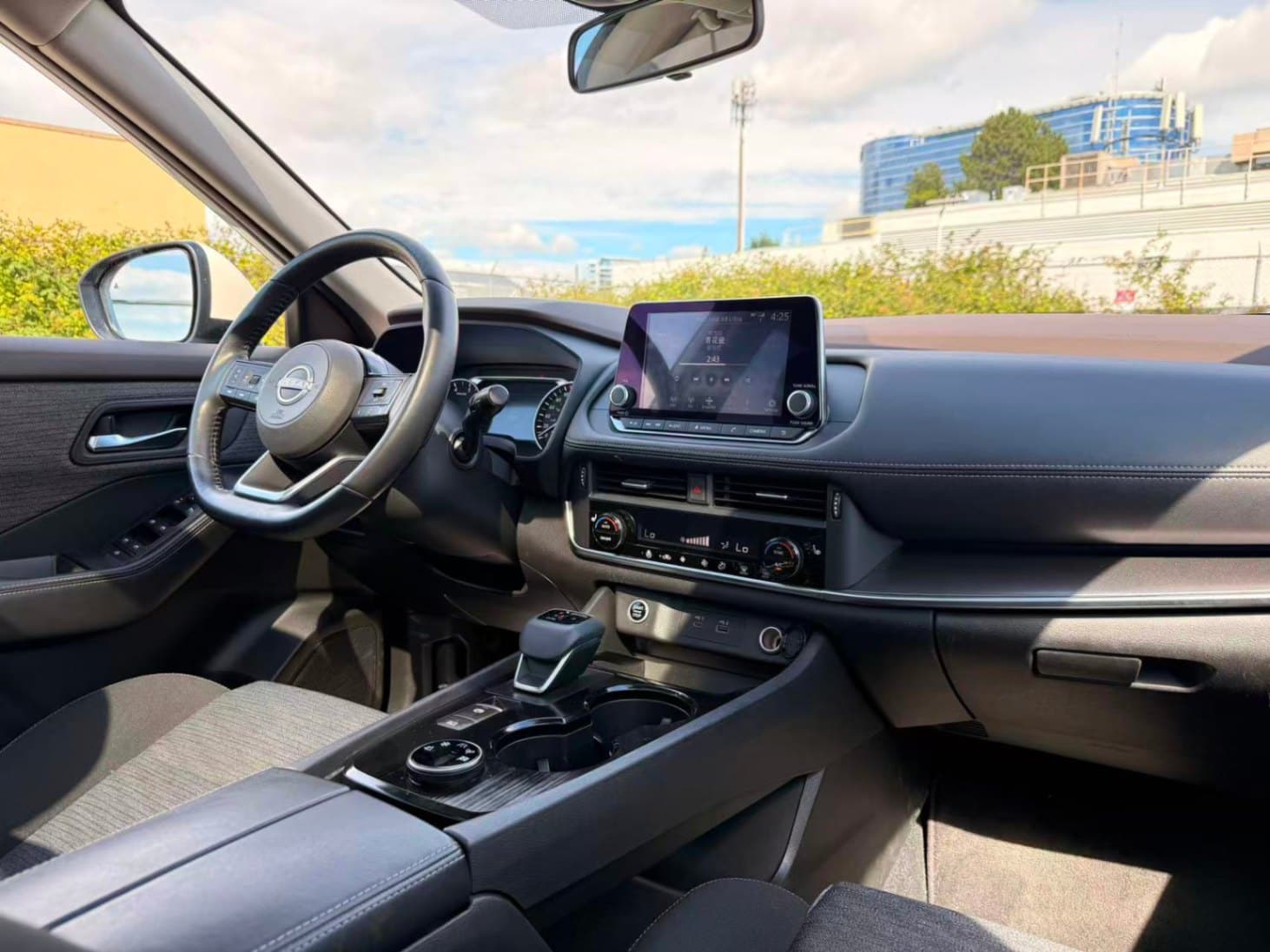 2023 Nissan Rogue AWD SV Moonroof/ NO ACCIDENT/ BC LOCAL