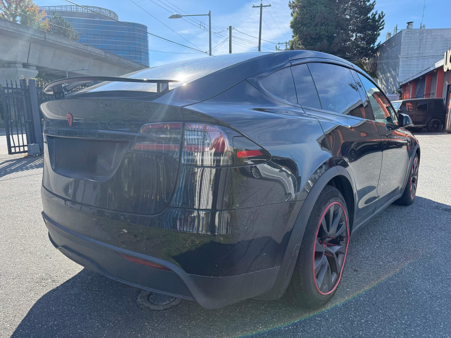 2023 Tesla Model X AWD FSD Clean title/Local Car