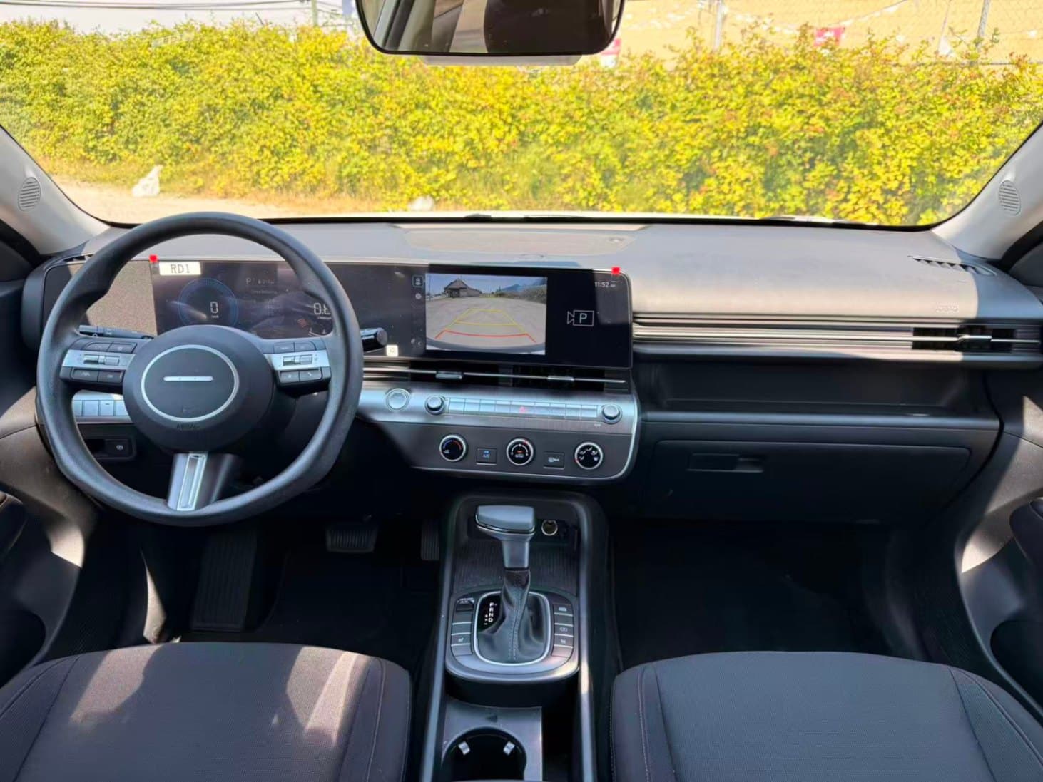 2024 Hyundai Kona 2.0L Essential/ CLEAN TITLE/ BC LOCAL/ ONE OWNER