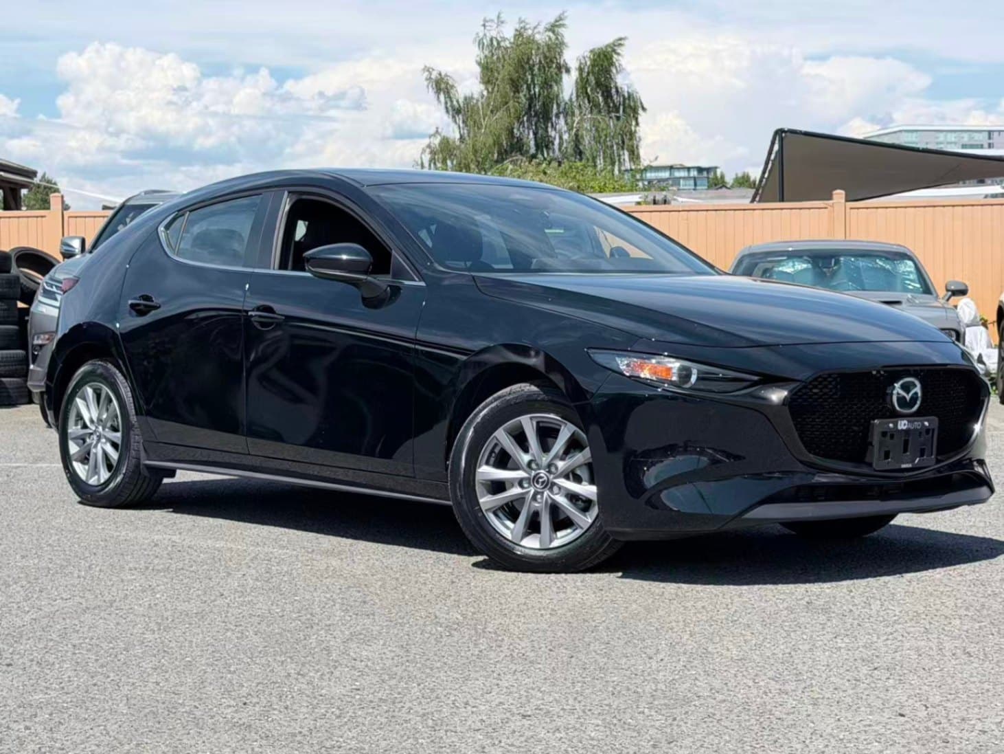 2025 Mazda Mazda3 Sport GS-L/ CLEAN TITLE/ BC LOCAL