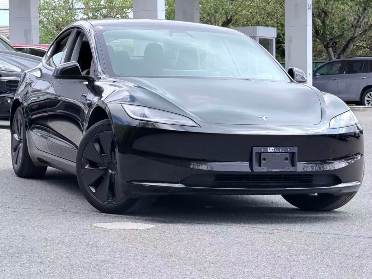 2025 Tesla Model 3 Premium LONG RANGE RWD/ NO ACCIDENT/ BC LOCAL/ ONE OWNER