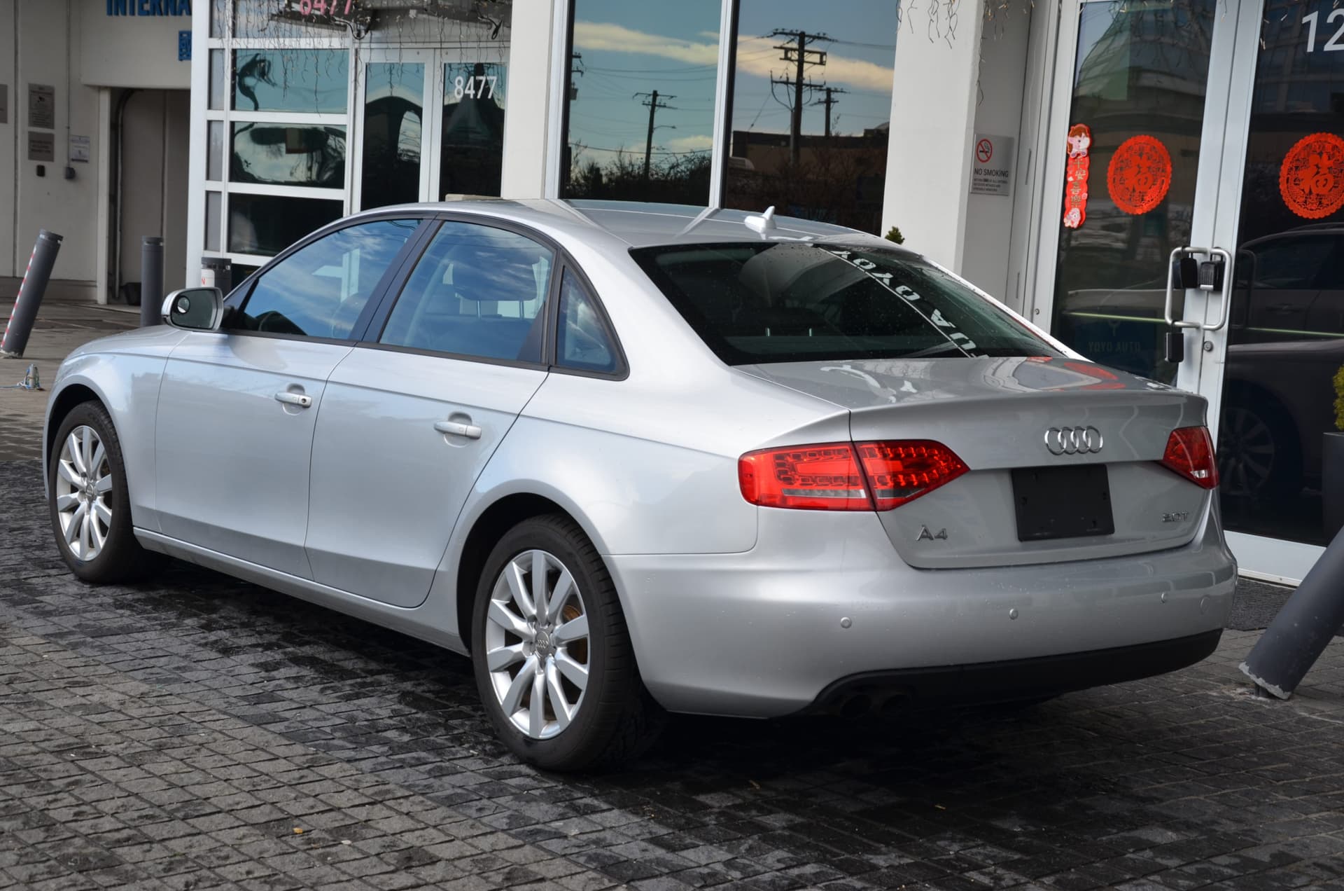 2011 Audi A4 4dr Sdn CVT FrontTrak 2.0T