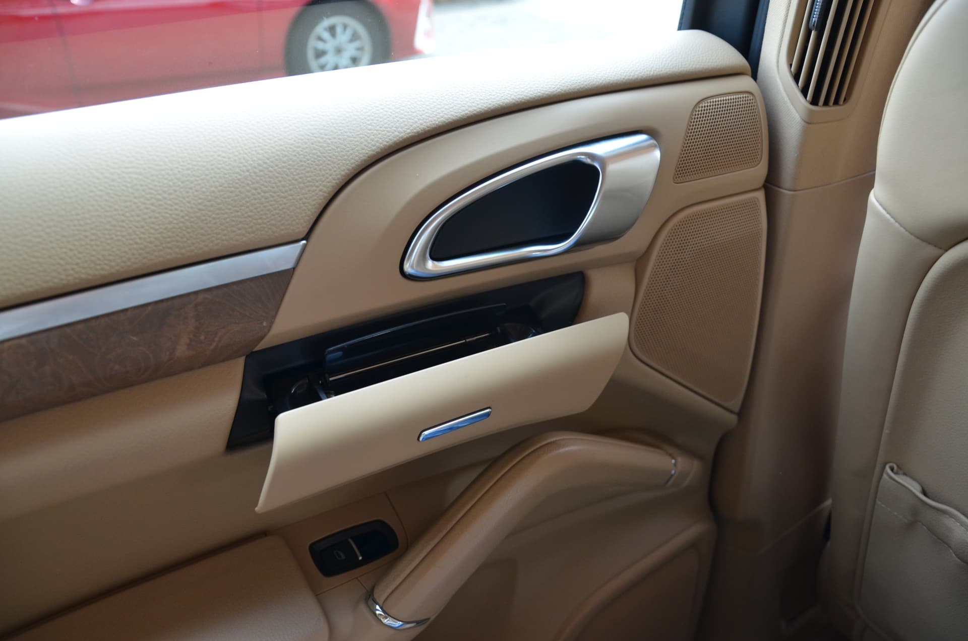 2011 Porsche Cayenne AWD 4dr S