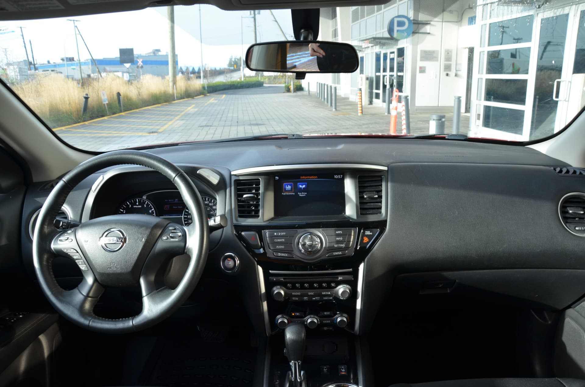 2017 Nissan Pathfinder 4WD 4dr SV