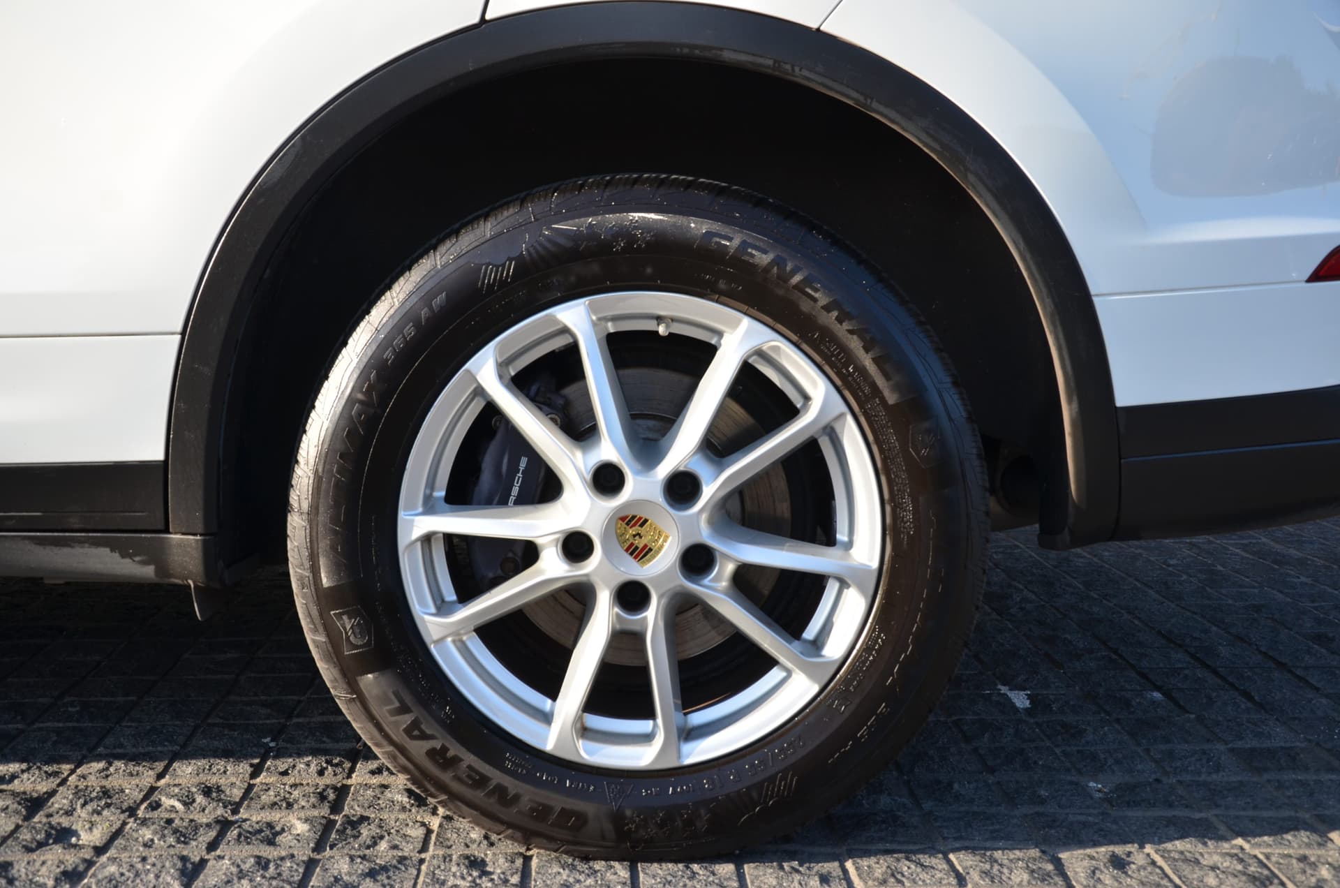 2017 Porsche Cayenne AWD 4dr
