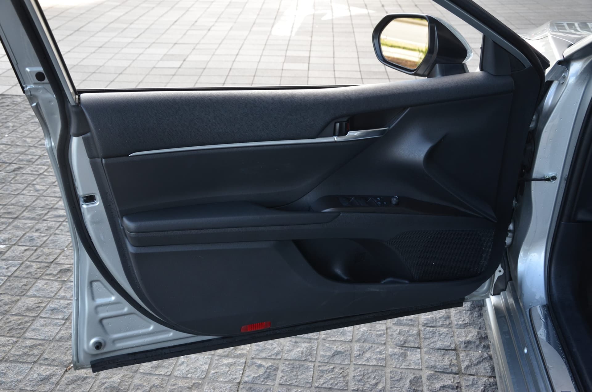 2021 Toyota Camry SE Auto AWD