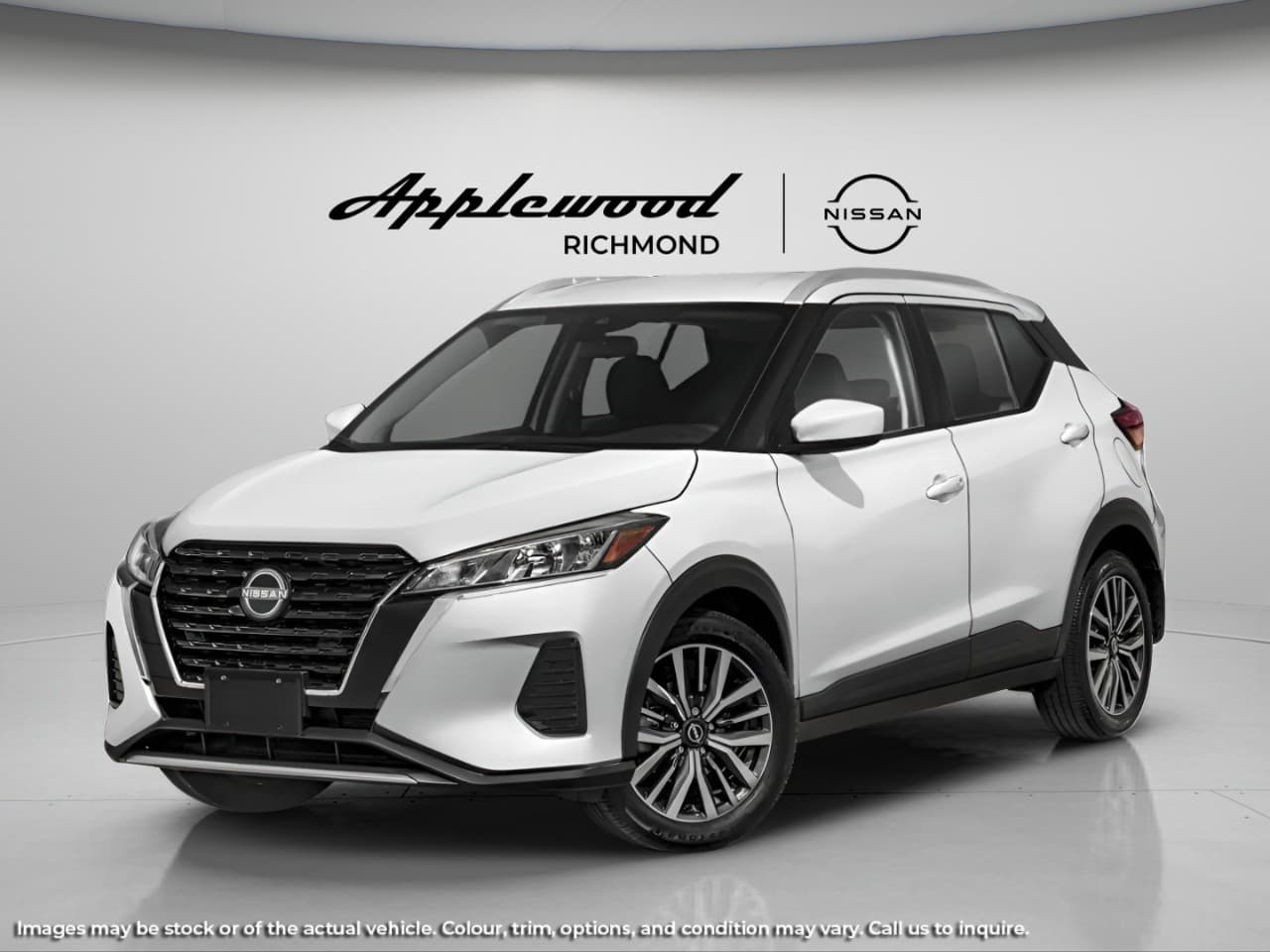 2025 Nissan Kicks Play SV CVT
