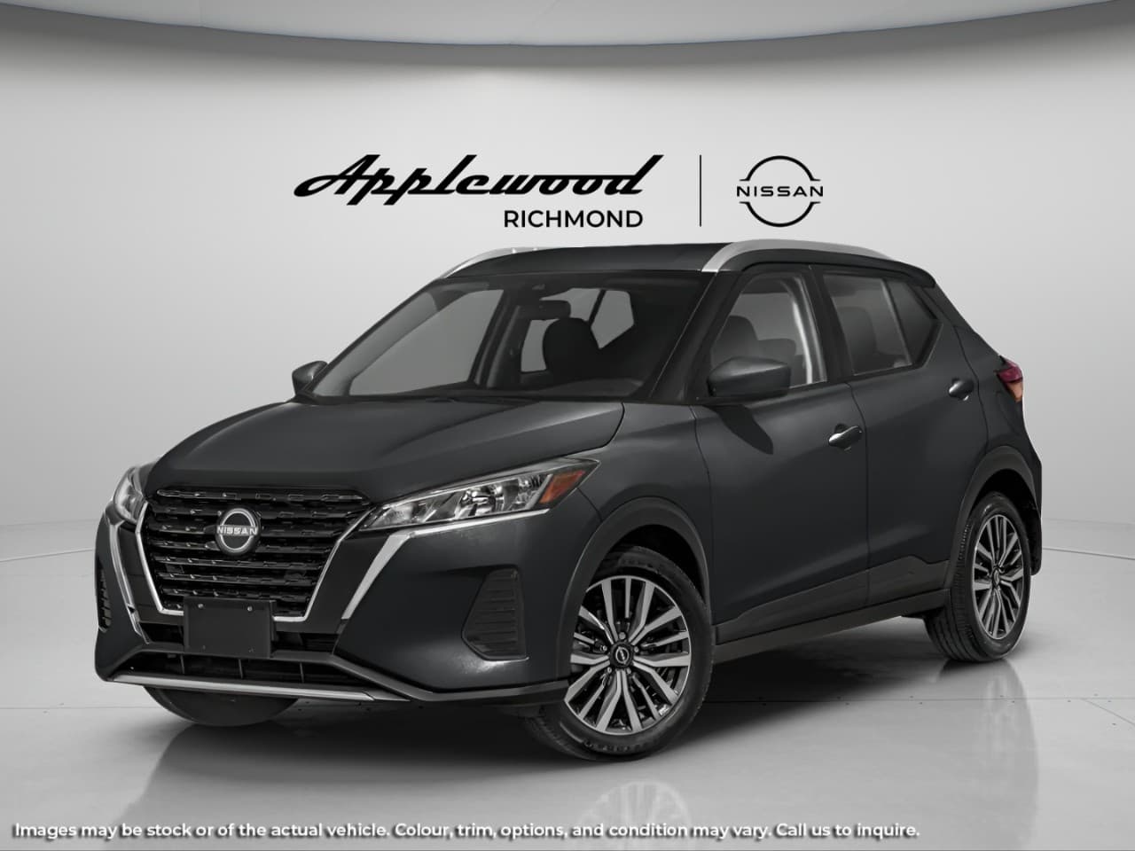 2025 Nissan Kicks Play SV CVT
