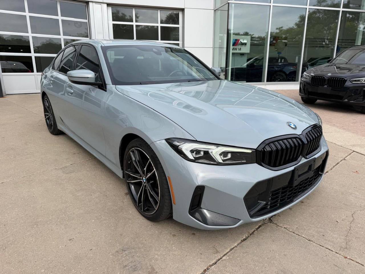 2023 BMW 330i xDrive